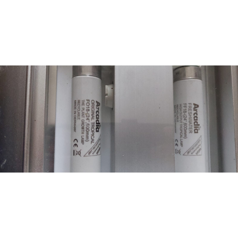ARCADIA  hangable fluorescent aquarium lighting unit