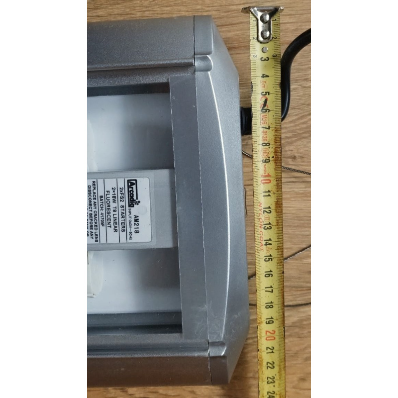 ARCADIA  hangable fluorescent aquarium lighting unit